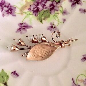💐Vintage Brushed Gold & Flower Pearl Brooch💐